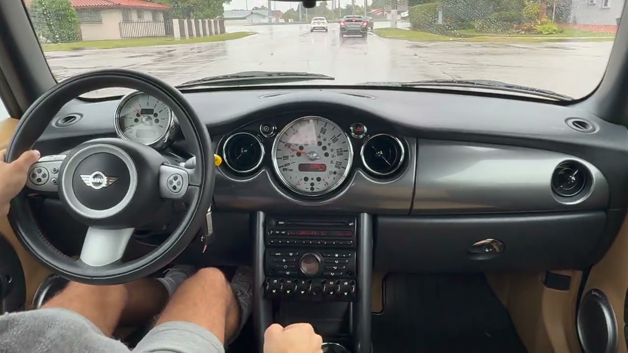 2006 Mini Cooper S 6MT Driving and Cold Start