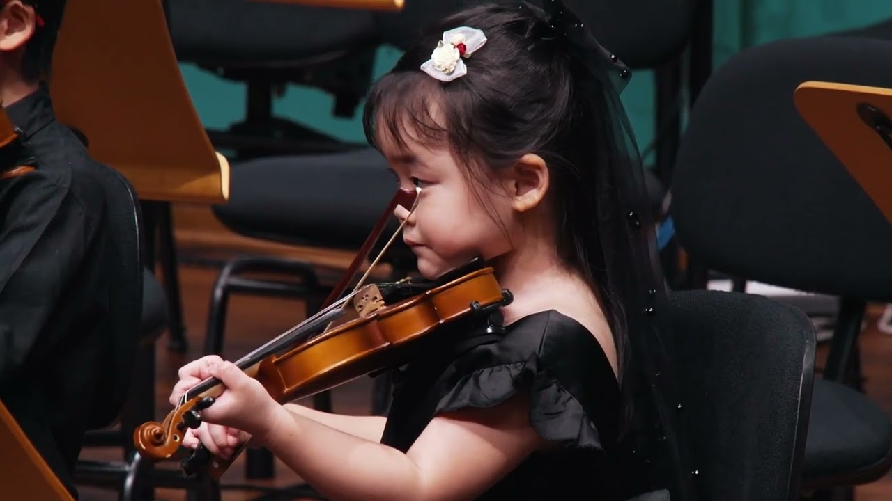 Vivaldi: Concerto for Two Violins /Isaac & Azriel /Amanda Tan, Kids Philharmonic Orchestra Singapore