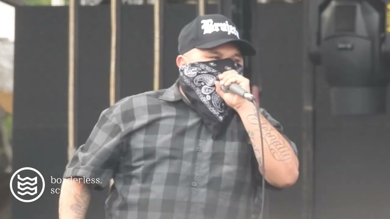 BRUJERIA (Mexican Death Metal) - Hechando chingasos (Greñudo locos II) [LIVE] in Hammersonic 2018