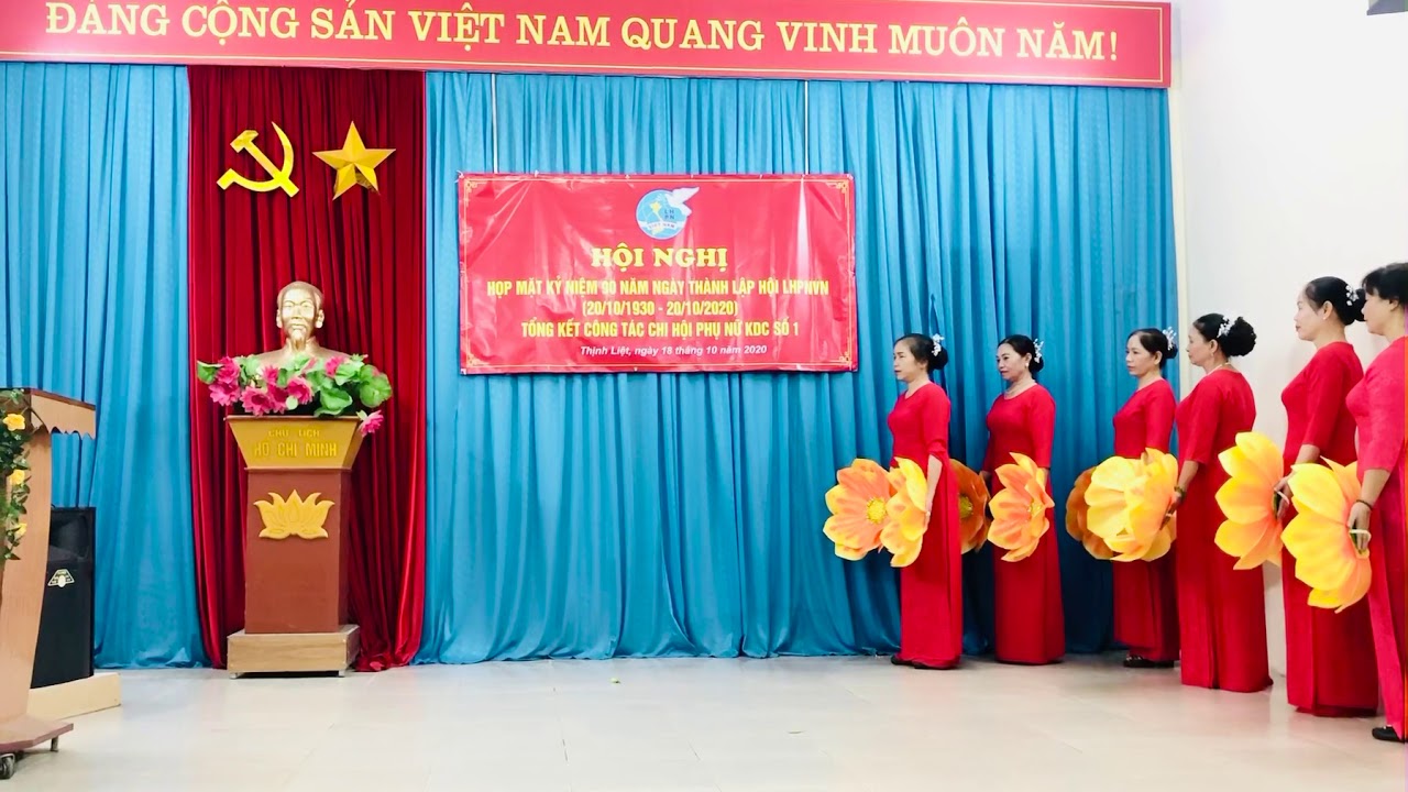 Múa: Đảng đã cho ta một mùa xuân. CLB tổ dân phố số 1. Phường Thịnh Liệt.