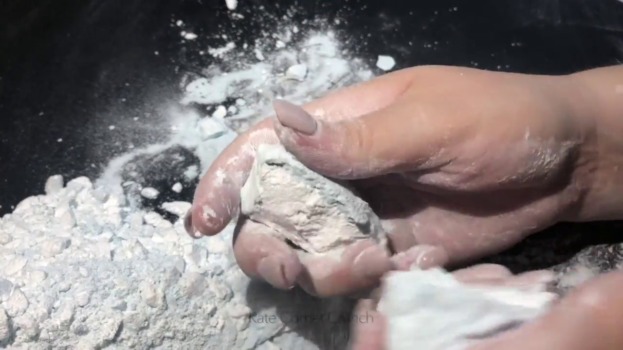 Gym Chalk : Satisfying : ASMR : Cornstarch