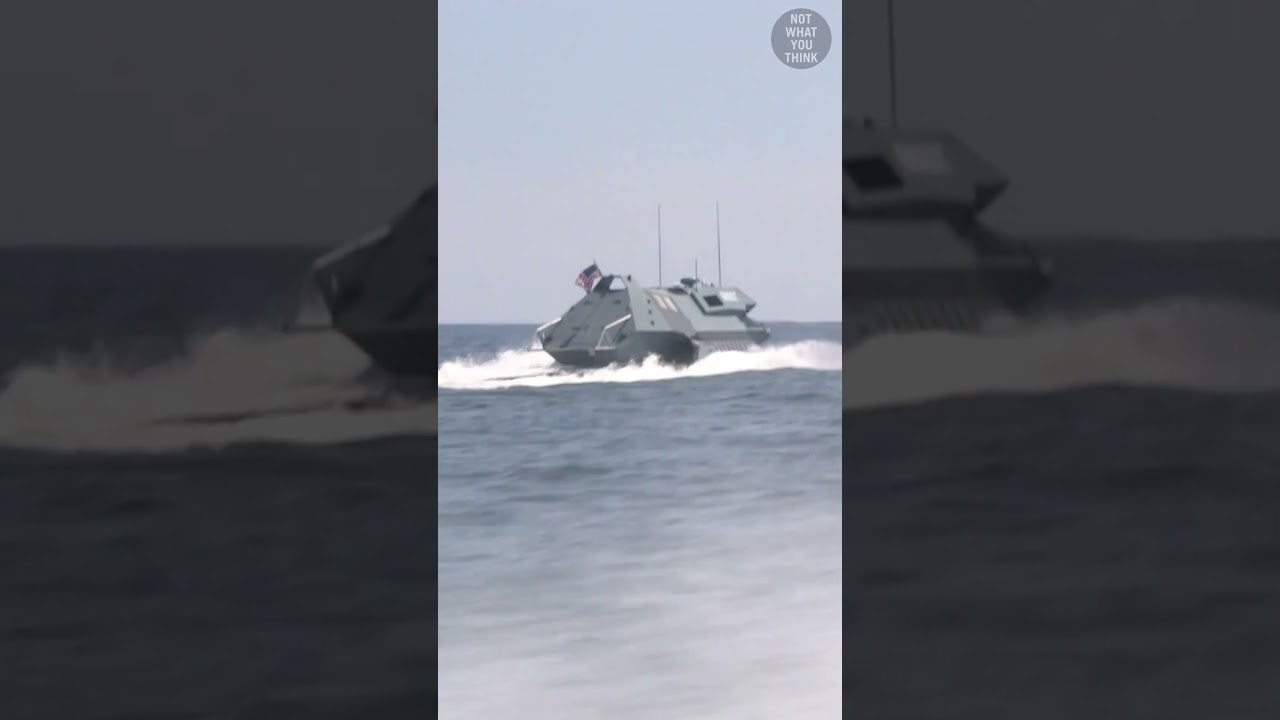The Boat with Propellers in the Front