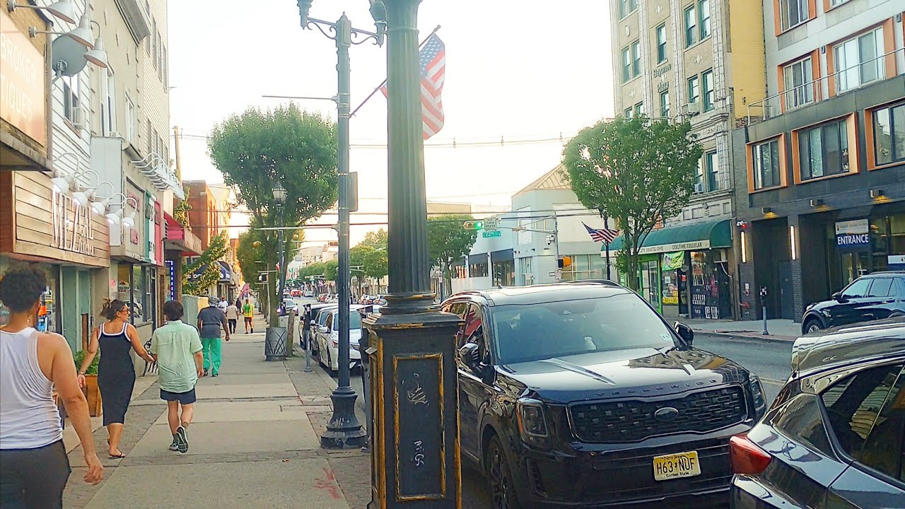 Walking in Bayonne, NJ | Broadway at 22nd St to Halecky-IMTT Park