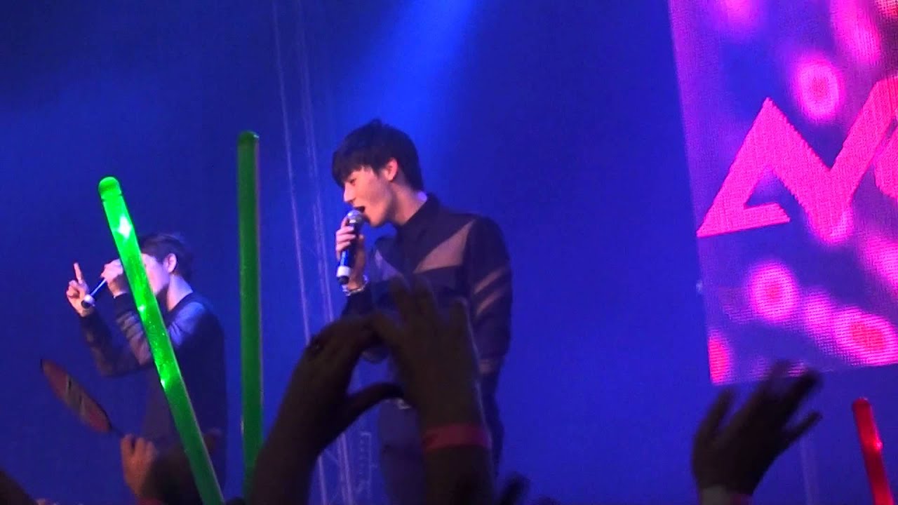 NU'EST - Sandy & Hey LOVE (in Romania)