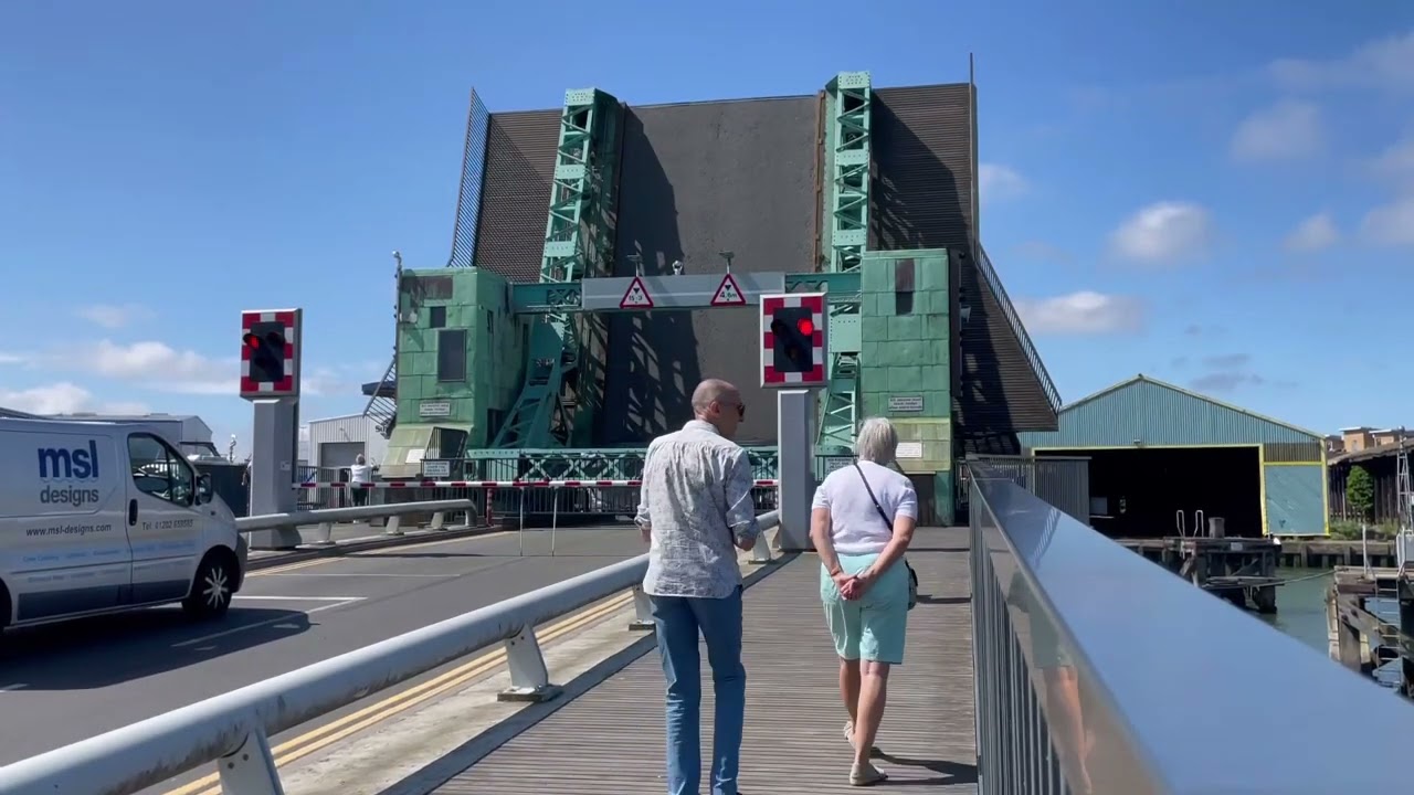 *Boat almost crashes into the bridge* Poole Bridge 24/6/23