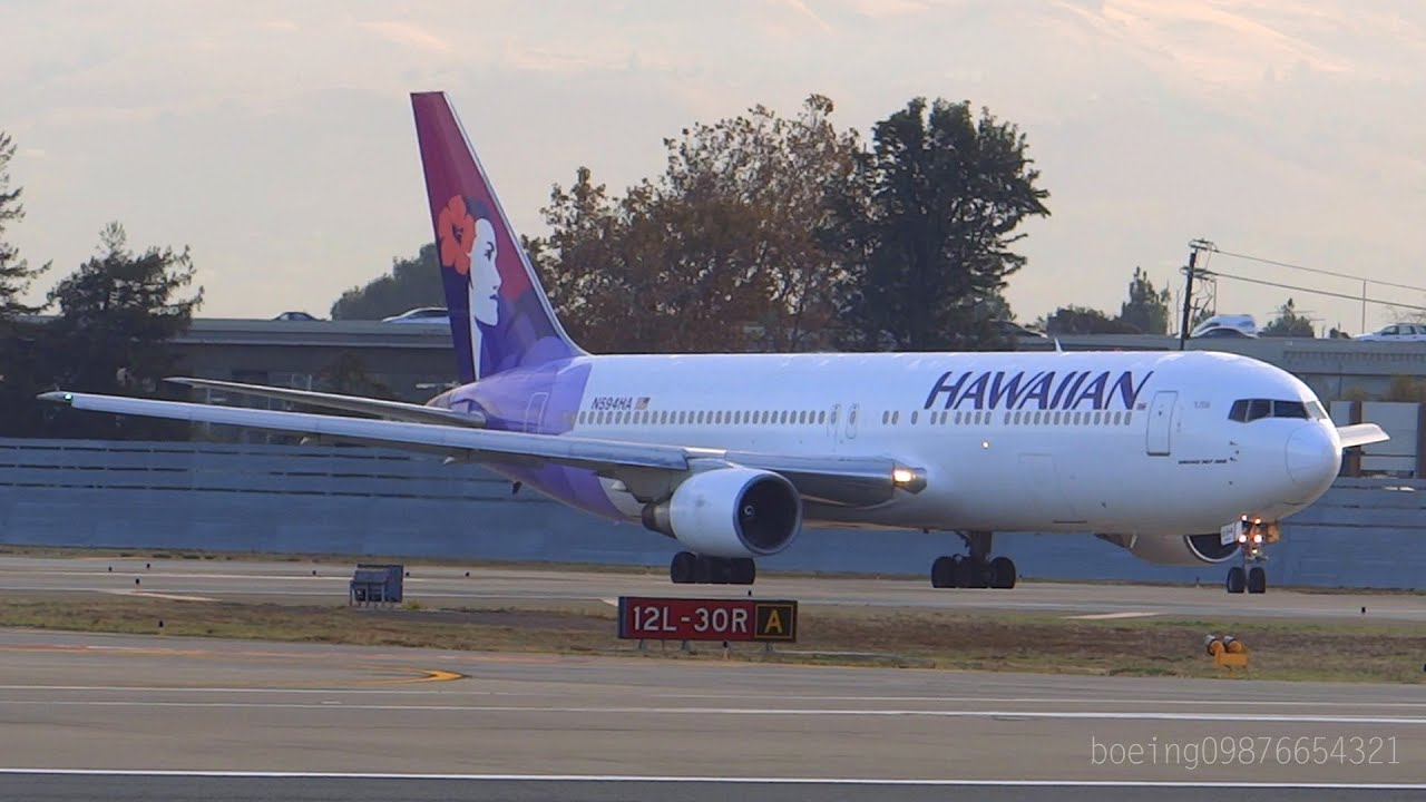 HD Hawaiian Airlines Boeing 767-332 Takeoff from San Jose International Airport