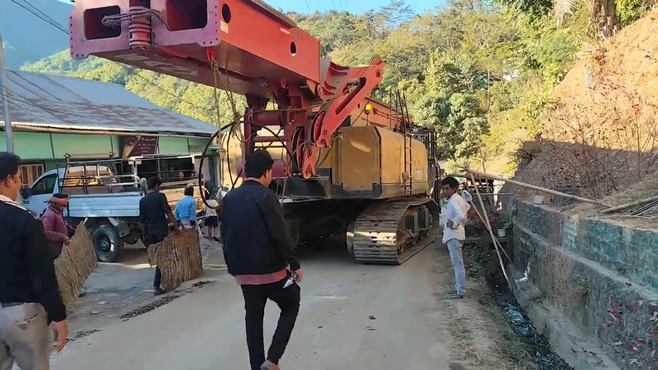 Lei verhna leh den mukna khawl a lo lut e