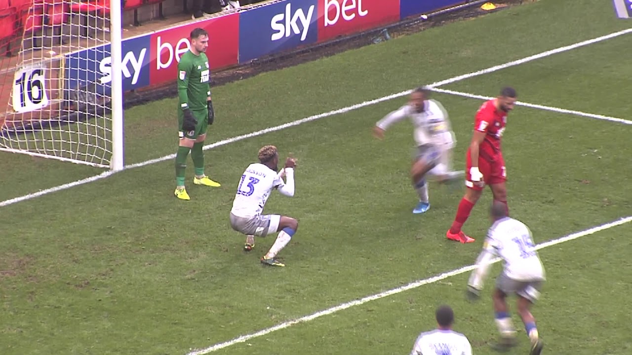 Leyton Orient v Colchester United highlights