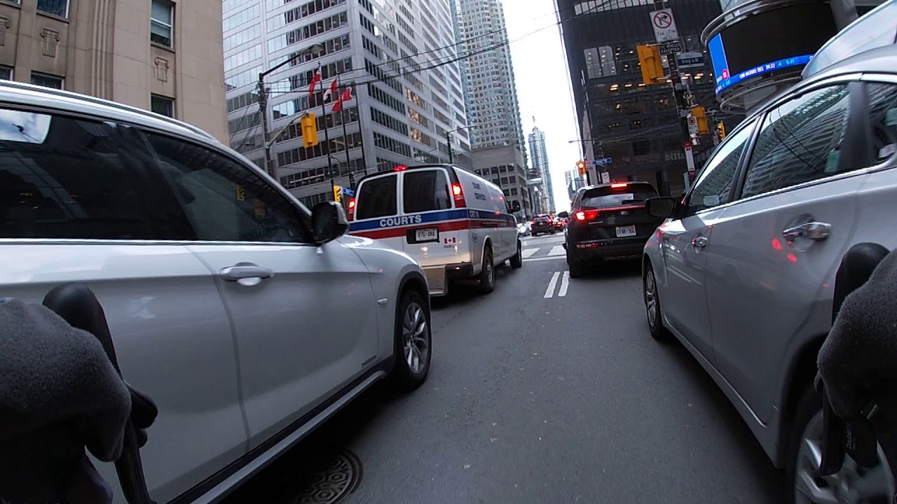 GoPro Hero 7 White - Downtown Toronto Cycling Commute