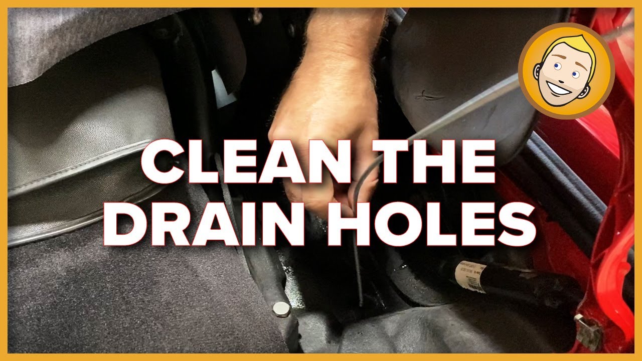 How to CLEAN THE DRAINS of your Porsche Boxster 986 (Part 1)