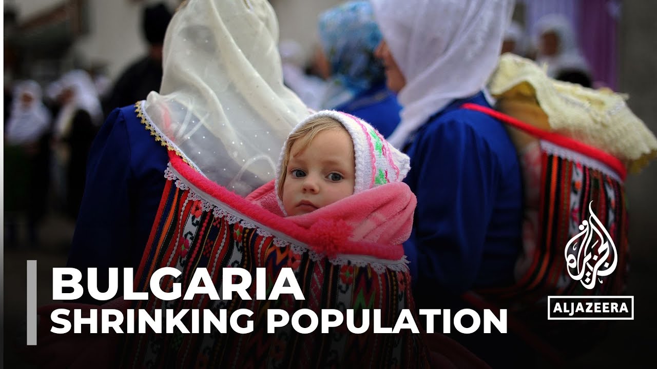 Bulgaria’s shrinking population: Political instability causing young people to leave