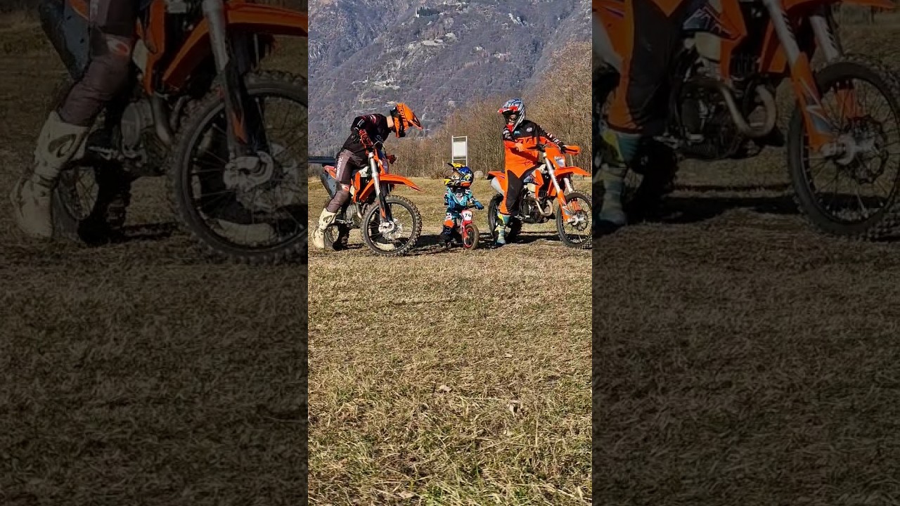 Leo &egrave; gi&agrave; in sella!                                         #ktm #bambini #moto #motocross