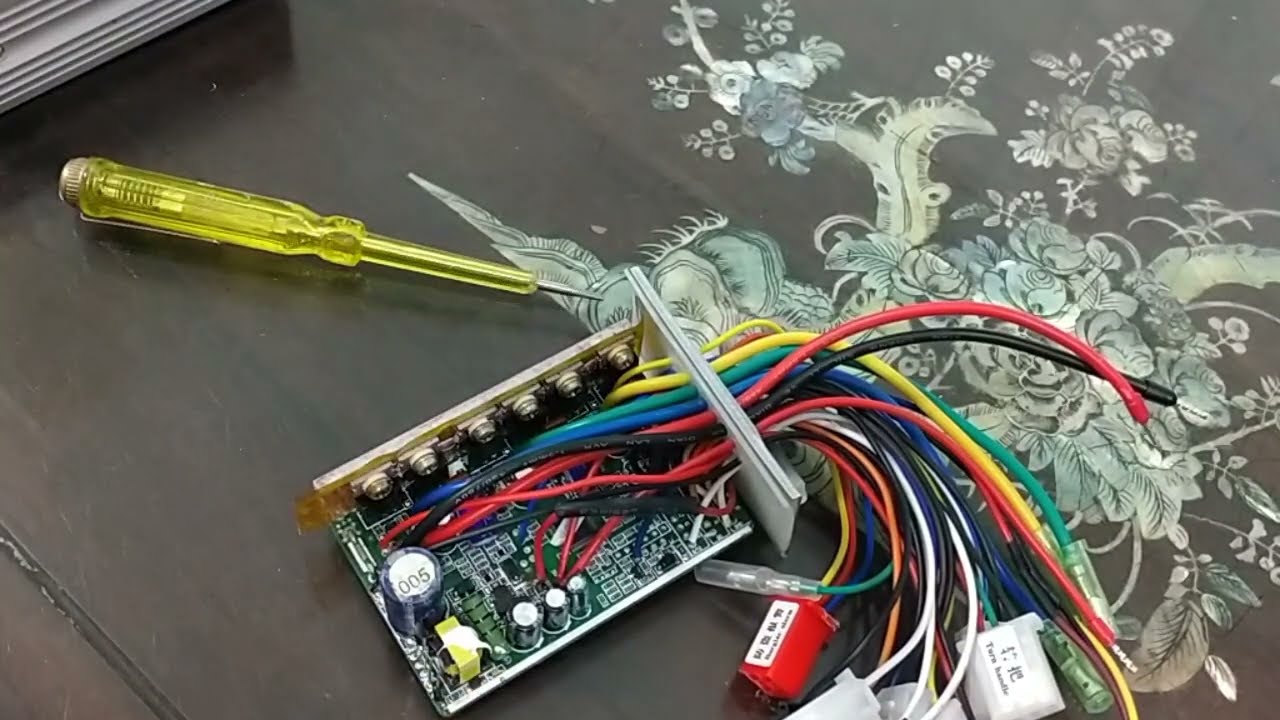 Hiểu về dây sau khóa của ic điều tốc xe điện