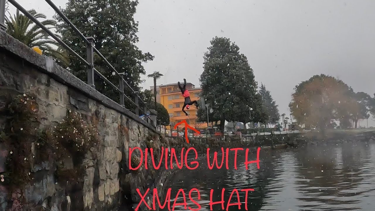 CHRISTMAS DIVING CHALLENGE