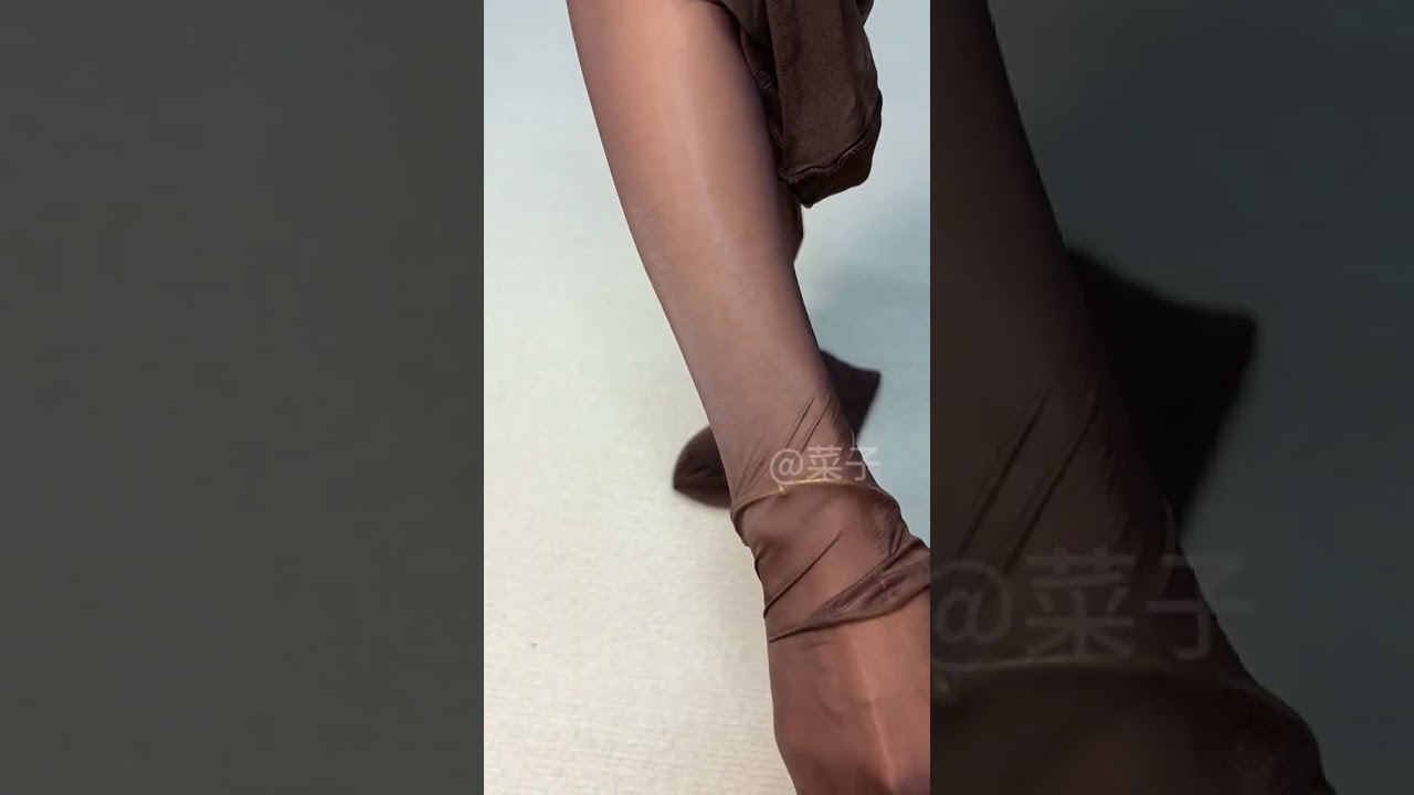 Ultra-thin classic T brown Pantyhose #legs  #beauty#nylon#stockings#fashion#pantyhose