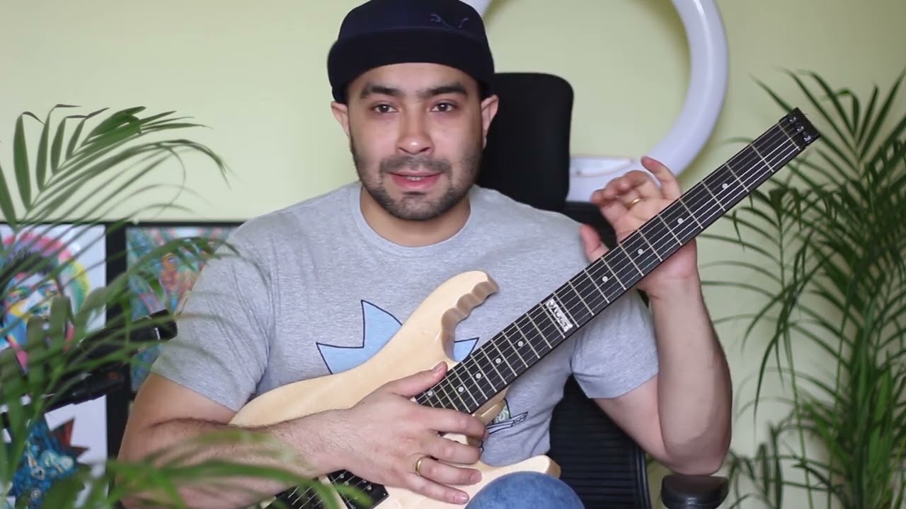 VAULT HEADLESS GUITAR | GENERAL REVIEW