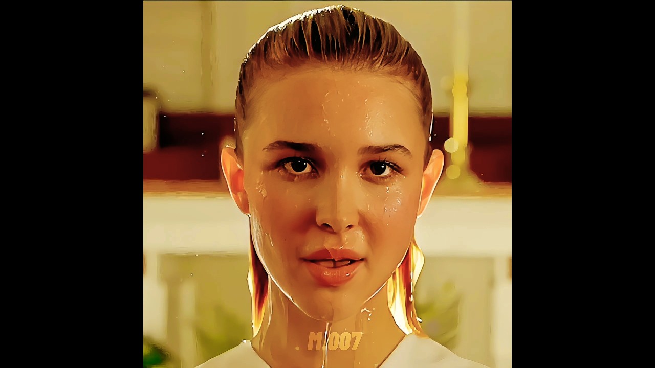 Veronica (Isabel May) transformation 🥵 |Young Sheldon |Headlights (feat.KIDDO) #shorts #edit