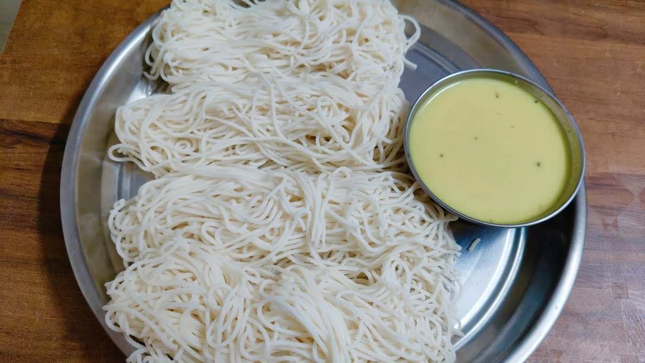 अस्सल कोकणी पारंपारिक पद्धतीने शिरवाळे आणि नारळाच्या दुधाचा रस😋😋