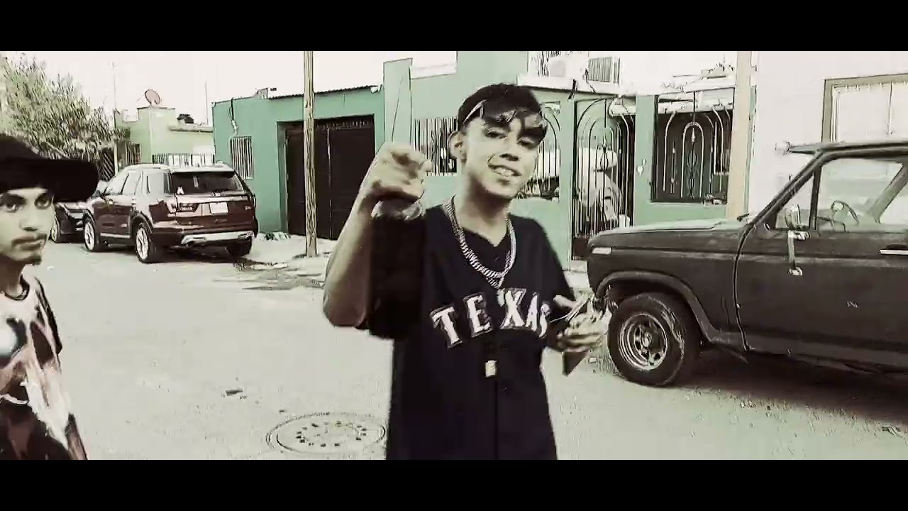 PASANDO EL RATO // ANGEL DELUXE .//FT FLOWERS MARIHUANA CALAVERA (VIDEO OFICIAL)