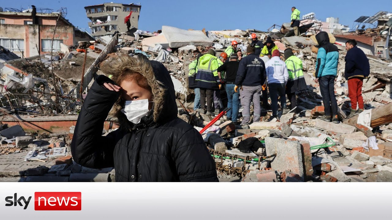 Turkey-Syria earthquakes: Turkey deals with a narrowing chance to find survivors