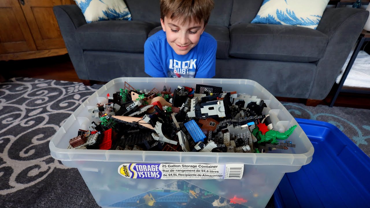 The Greatest Vintage LEGO Castle & Pirates Haul We Will Ever Experience