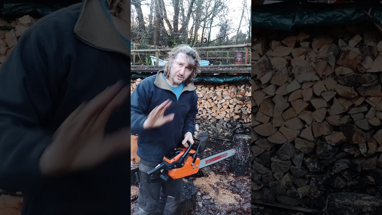 Oleo Mac 264 Vintage Italian 61cc Professional Chainsaw. Starting and Overview. Beautiful Saw.