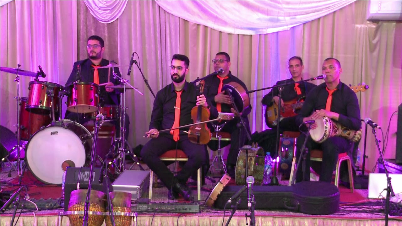 لحضة التحاق الفنان عبد الله الفوى بمجموعة أحمد أماينو بكل تواضع ( الفيديو الكامل)