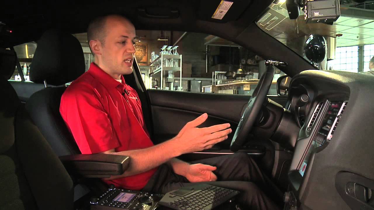 Dodge Charger Pursuit / Charger Enforcer Uconnect 12.1 Demonstration