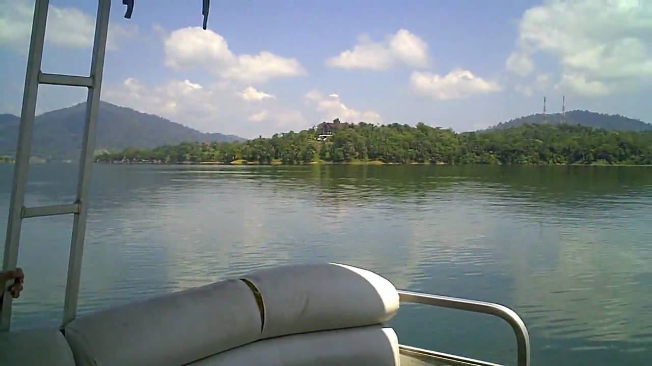 Lake Kenyir Attraction Malaysia