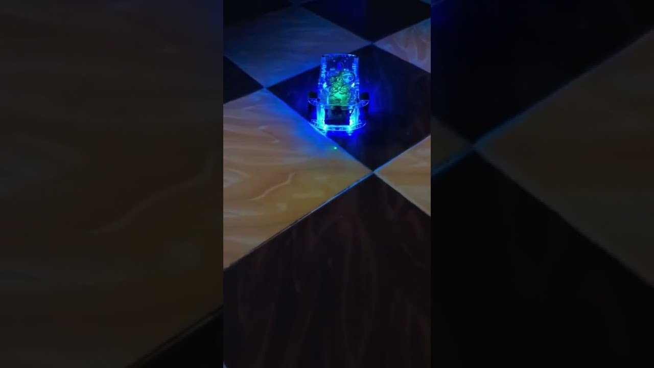 sterilization robot by (UV)