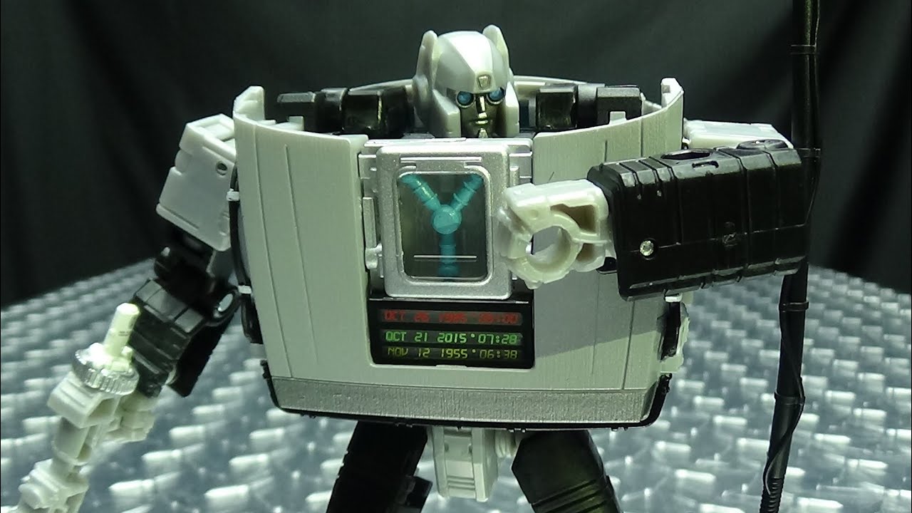 Transformers/Back to the Future GIGAWATT: EmGo's Transformers Reviews N' Stuff