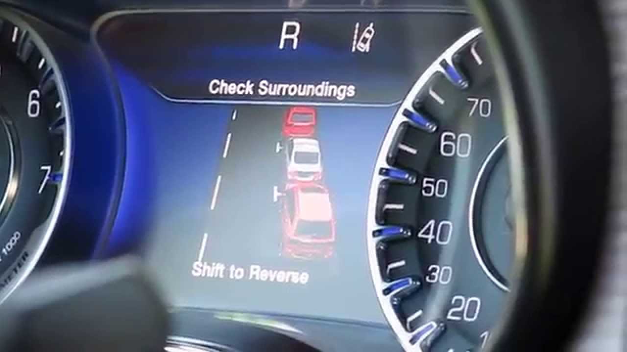 2015 Chrysler 200C parking