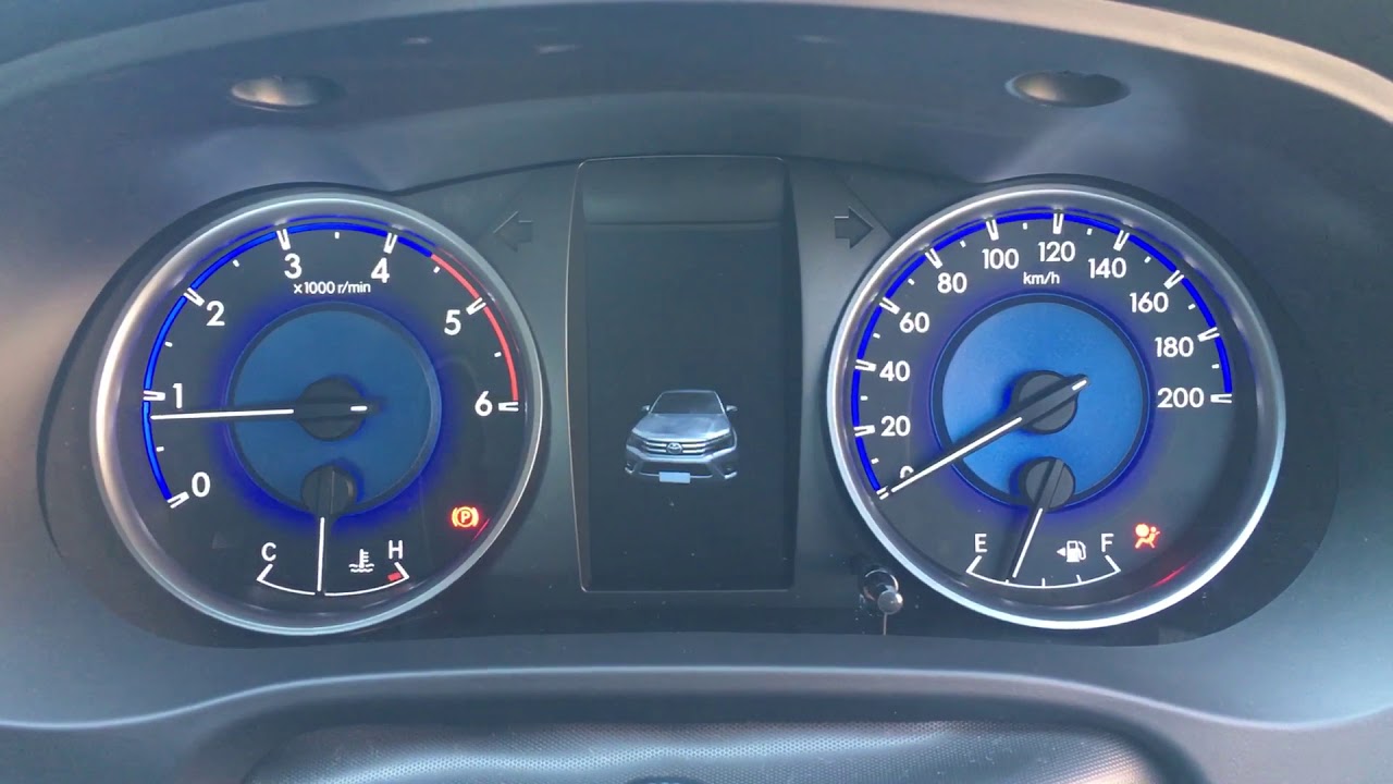 2017 Toyota Hilux 2.4D turbo Z GUN125 speedometer