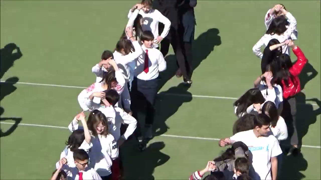 Dansuri populare la Școala Gimnazială 