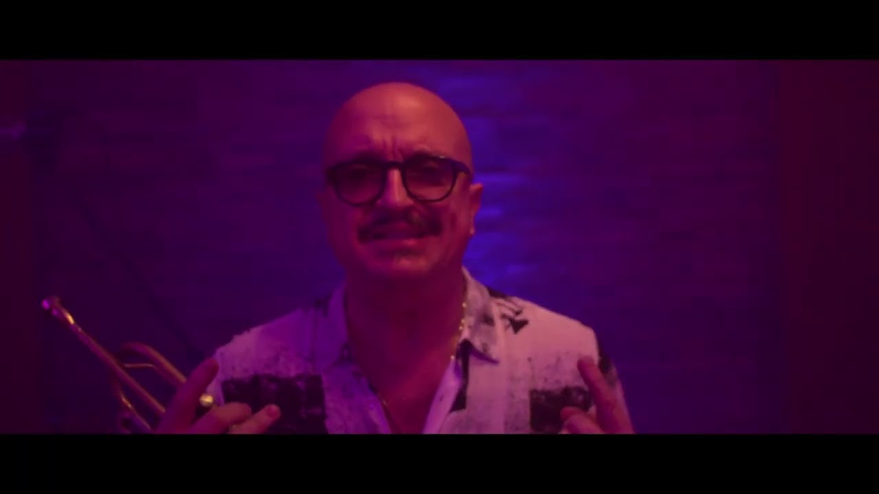BURATTINI, BLA BLA BLA - Giovanni Falzone 