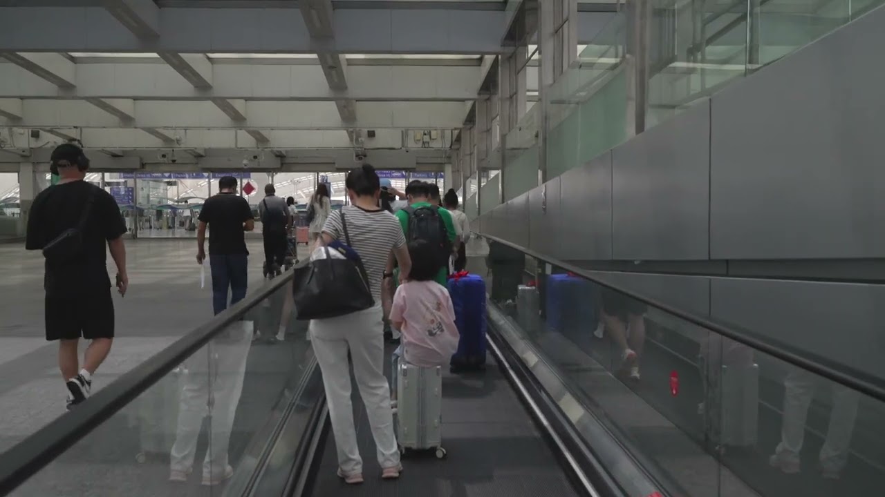 China, Beijing Capital International Airport, 2X moving sidewalk