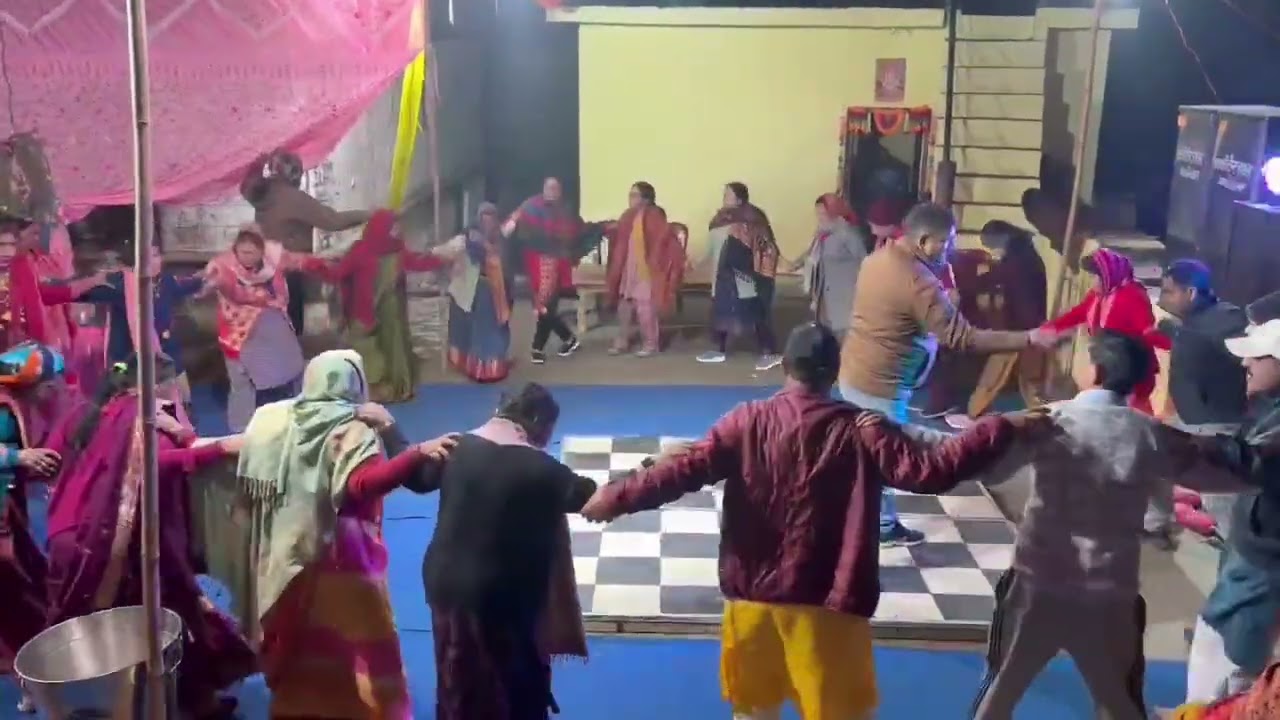 सौरास न जानी बलि उत्तराखंड का बहुत hi sunfar झोडा