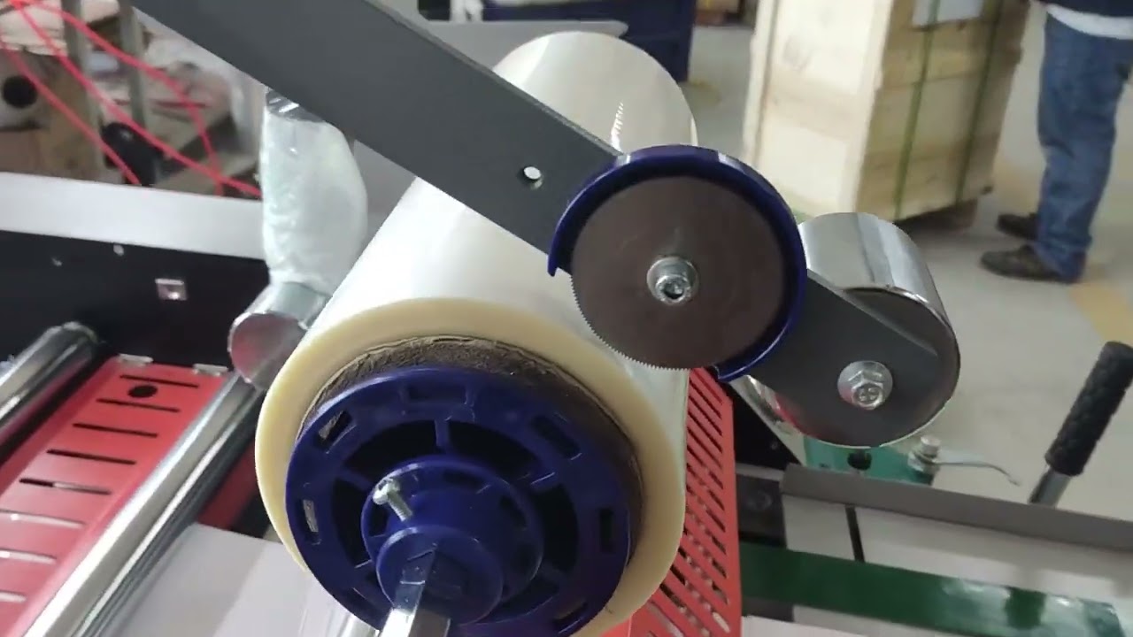 Neo-H650D Hydraulic Auto Cut with Overlap Laminator