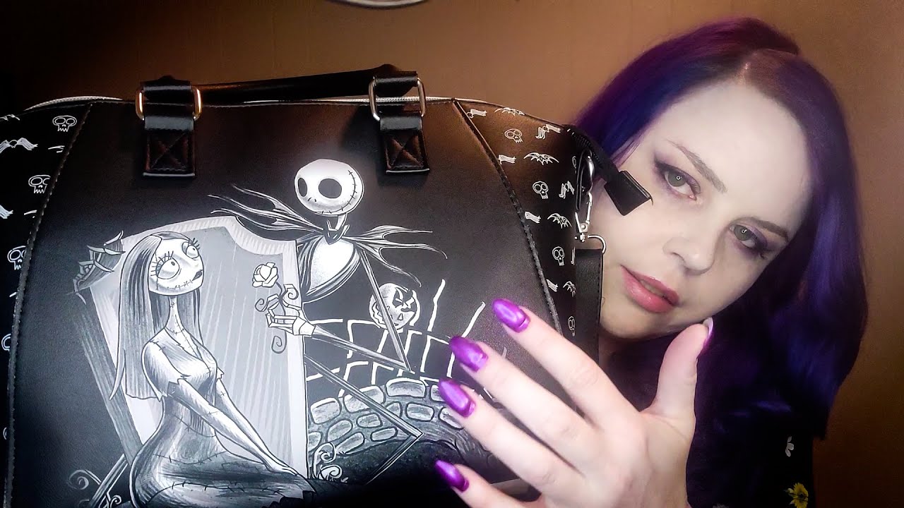 ASMR | 👜 What's in my bag? (Low-fi-ish) #asmr #whatsinmybag