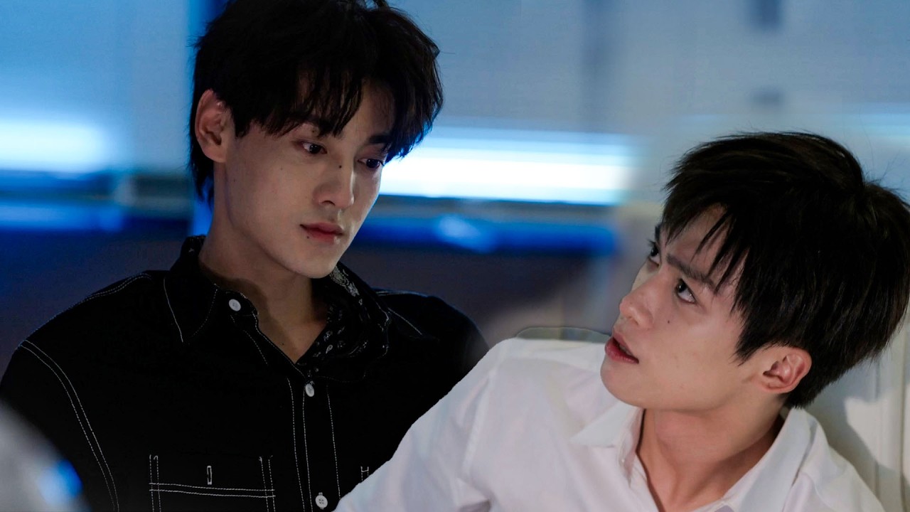 The CEO catches him flirting, consumed by jealousy. He pins him down for a fierce kiss!