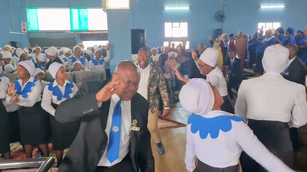 Inkazimulo yakho igcwele amaZulu