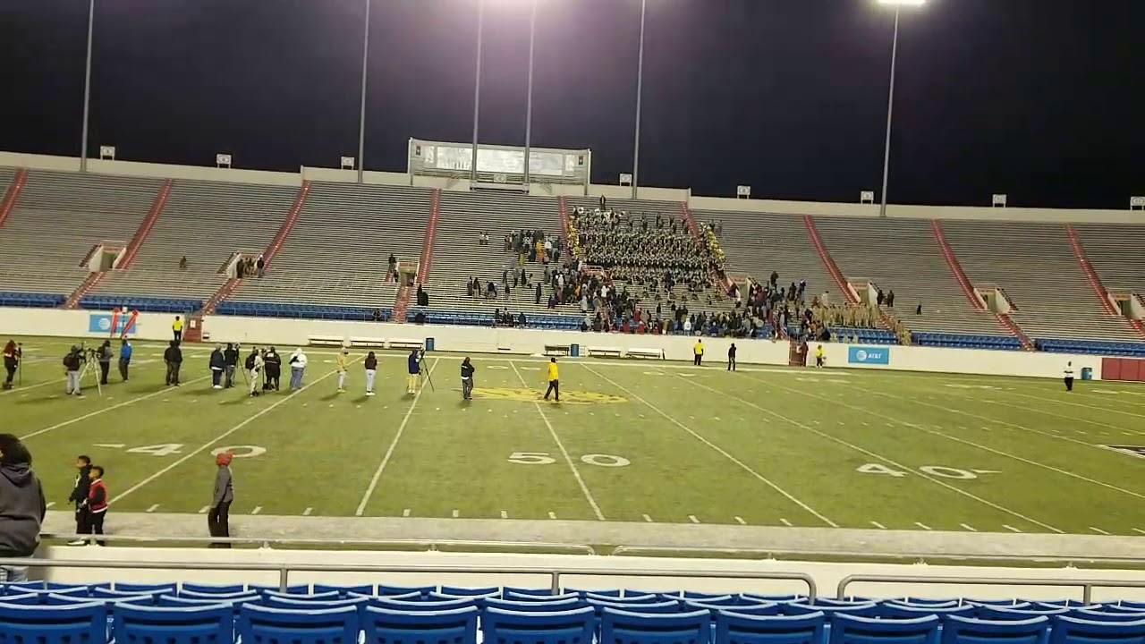 Southern University's Human Jukebox - Drug Lord Couture
