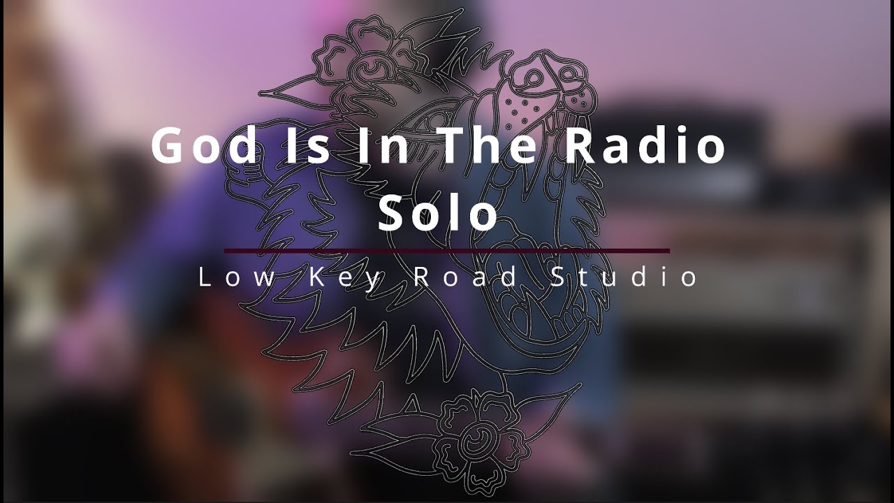 Queens Of The Stone Age - God Is In The Radio (Solo cover)