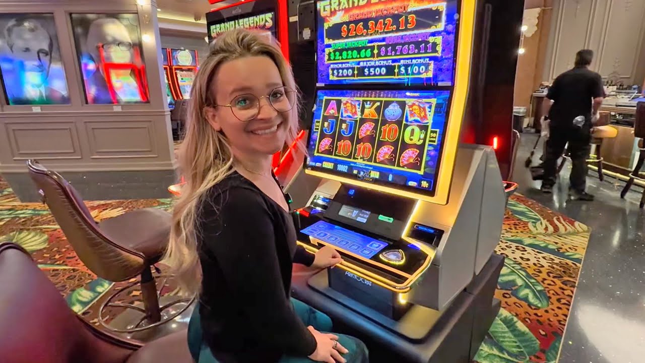 Our COLOSSAL Vegas Slot Scores!