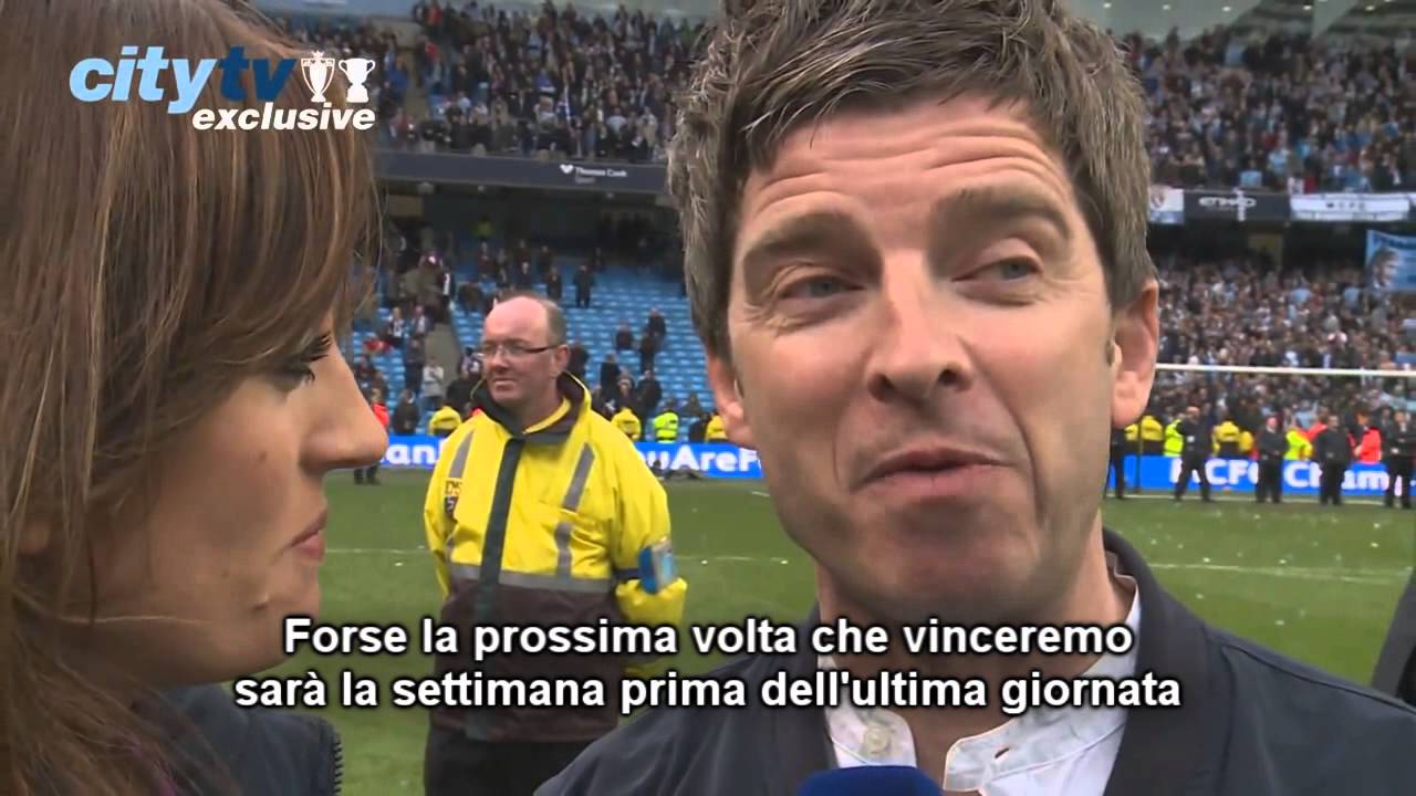 (italiano) Liam e Noel Gallagher interview Manchester City Campione d'Inghilterra