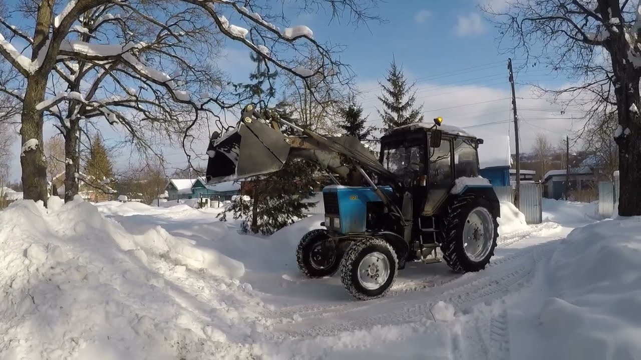 СНОВА НАСЫПАЛО СНЕГА,ЕДЕМ ЧИСТИТЬ ТРАТУАРЫ