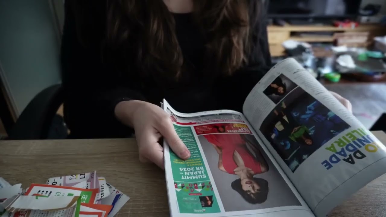 Paper! Paper! Paper! [ASMR]📃Ripping and Tearing Random Paper and Magazines! No Talking✨