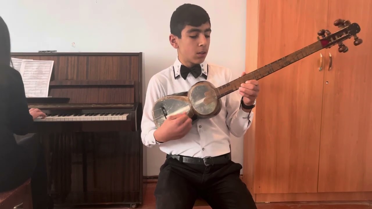 Rəhimli Aqşin Ü.Hacıbəyov 