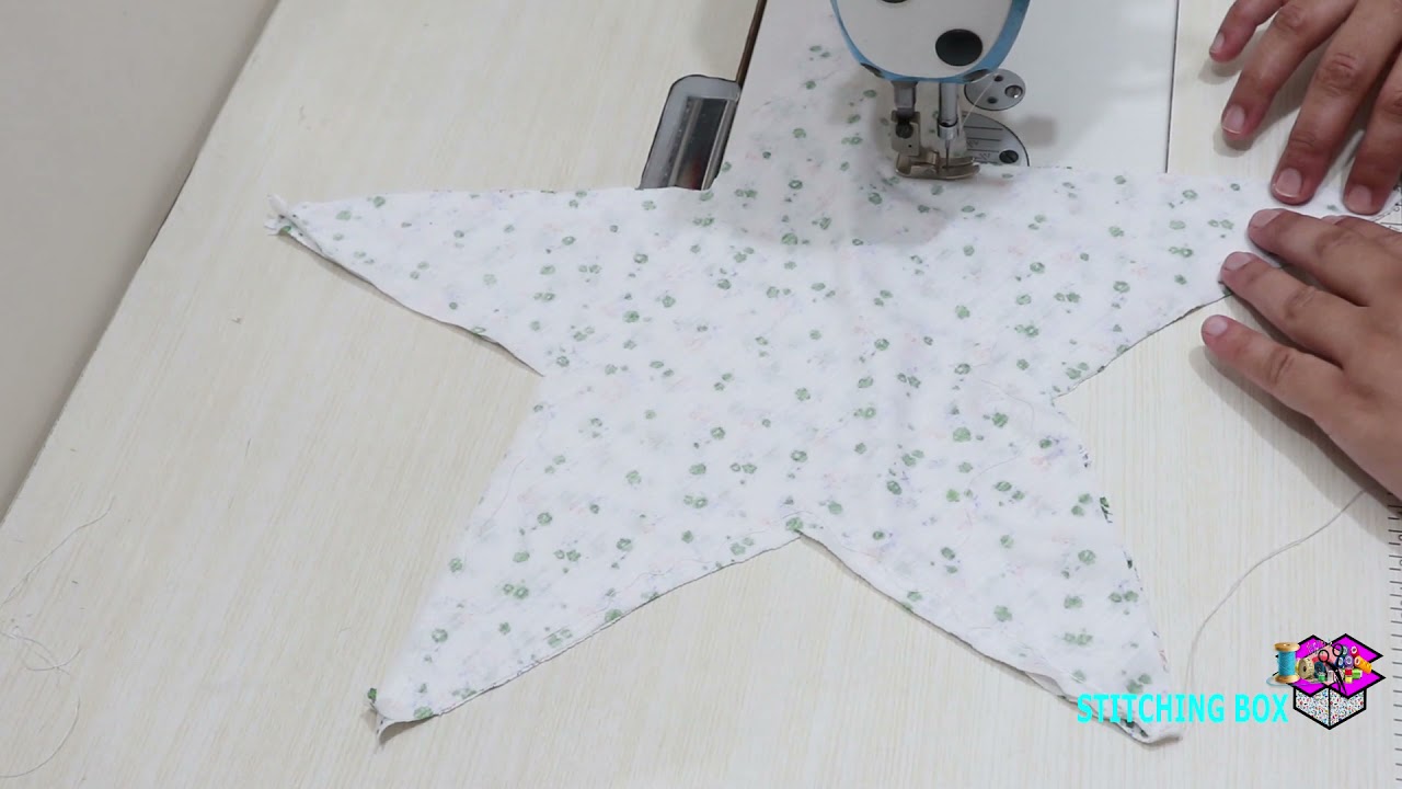 Star baby pillow (stitching)