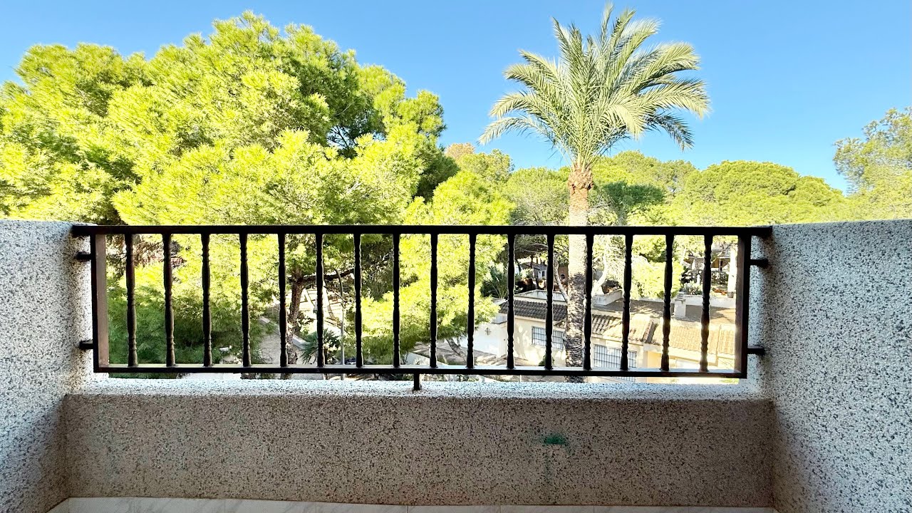 Piso en venta barato con garaje en San Pedro del Pinatar. Se vende junto a la playa del Mar Menor 